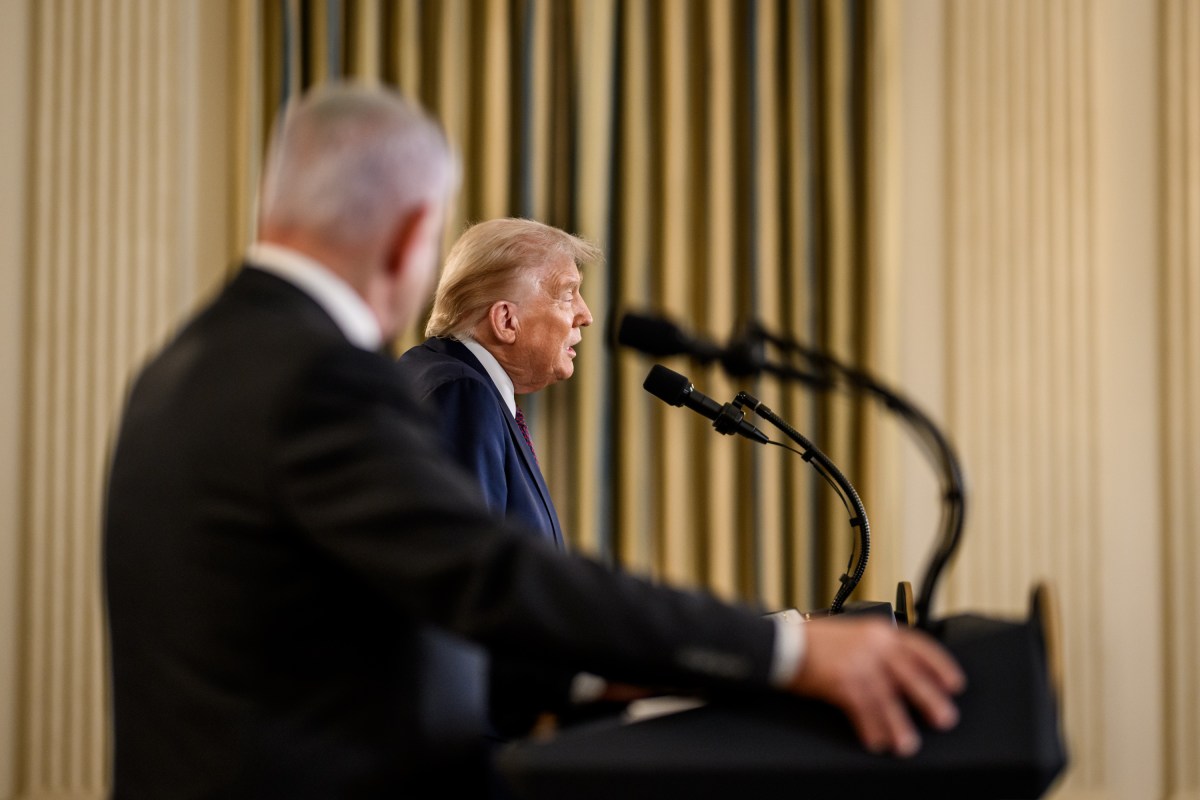 President Donald Trump and Israeli Prime Minister Benjamin Netanyahu hold a joint press conference announcing the U.S. peace plan for Gaza, Monday, September 29, 2025, in the State Dining Room of the White House. (Official White House Photo by Daniel Torok)