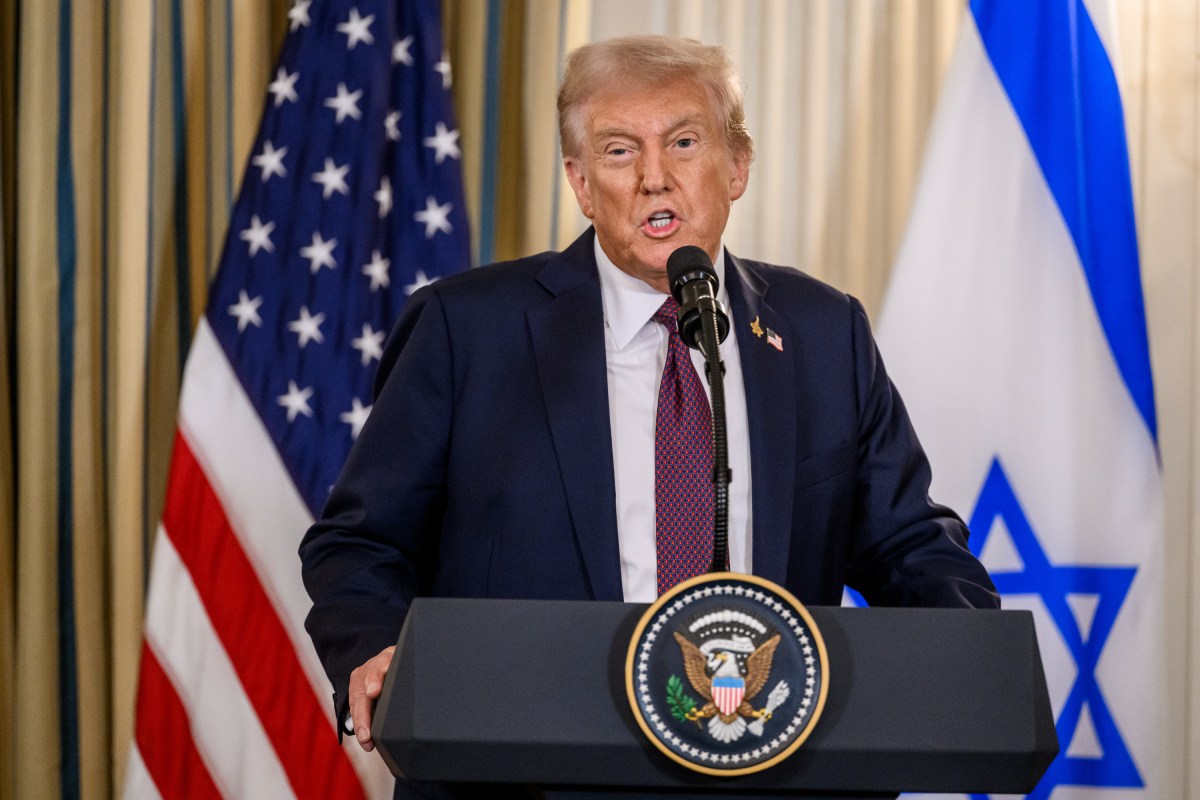 President Donald Trump and Israeli Prime Minister Benjamin Netanyahu hold a joint press conference announcing the U.S. peace plan for Gaza, Monday, September 29, 2025, in the State Dining Room of the White House. (Official White House Photo by Joyce N. Boghosian)
