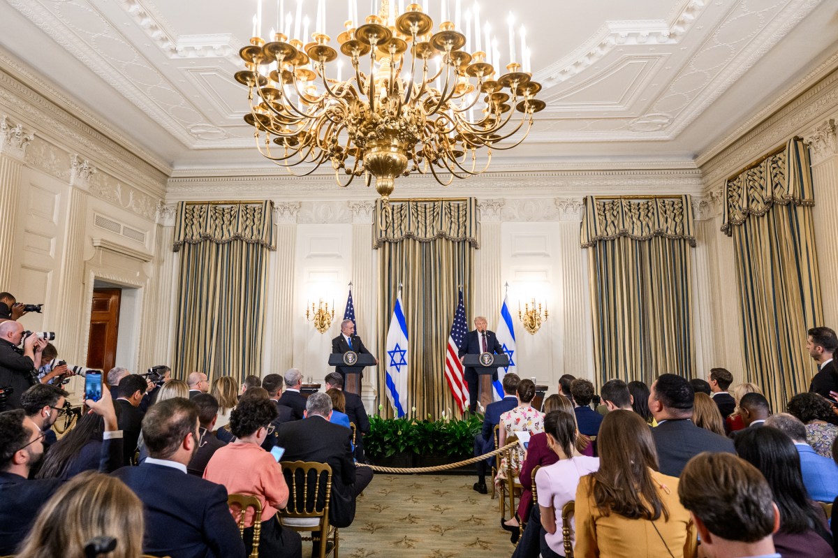 President Donald Trump and Israeli Prime Minister Benjamin Netanyahu hold a joint press conference announcing the U.S. peace plan for Gaza, Monday, September 29, 2025, in the State Dining Room of the White House. (Official White House Photo by Joyce N. Boghosian)