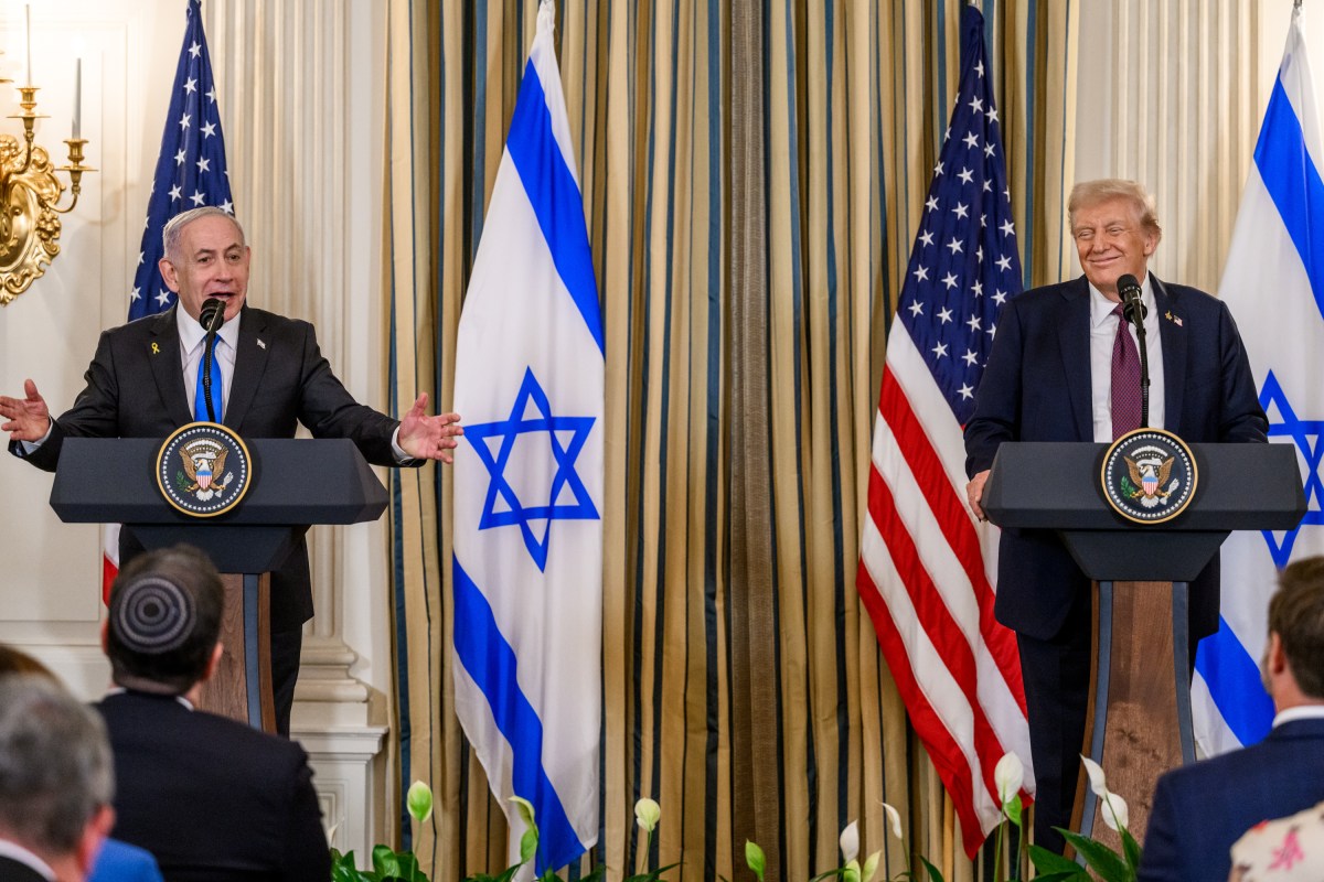 President Donald Trump and Israeli Prime Minister Benjamin Netanyahu hold a joint press conference announcing the U.S. peace plan for Gaza, Monday, September 29, 2025, in the State Dining Room of the White House. (Official White House Photo by Joyce N. Boghosian)