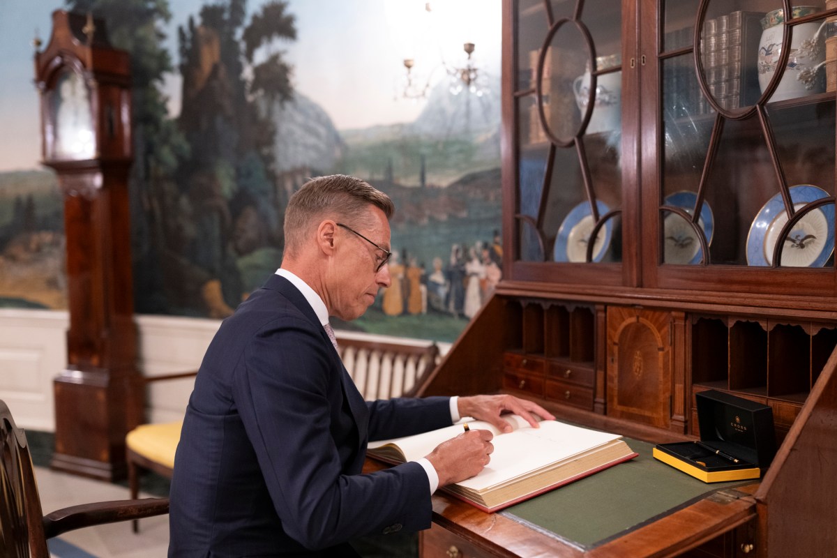 European leaders arrive to the South Portico of the White House and sign the guest book in the Diplomatic Reception Room as they arrive for a meeting with President Donald Trump and Ukraine’s President Volodymyr Zelensky, Monday, August 18, 2025.  (Official White House Photo by Molly Riley)