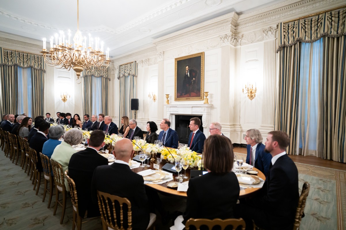 President Donald Trump and First Lady Melania Trump  host business and technology leaders for a dinner in State Dining Room at the White House, Thursday, September 4, 2025. (Official White House Photo by Andrea Hanks)