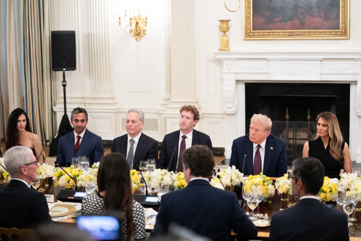President Donald Trump and First Lady Melania Trump  host business and technology leaders for a dinner in State Dining Room at the White House, Thursday, September 4, 2025. (Official White House Photo by Andrea Hanks)