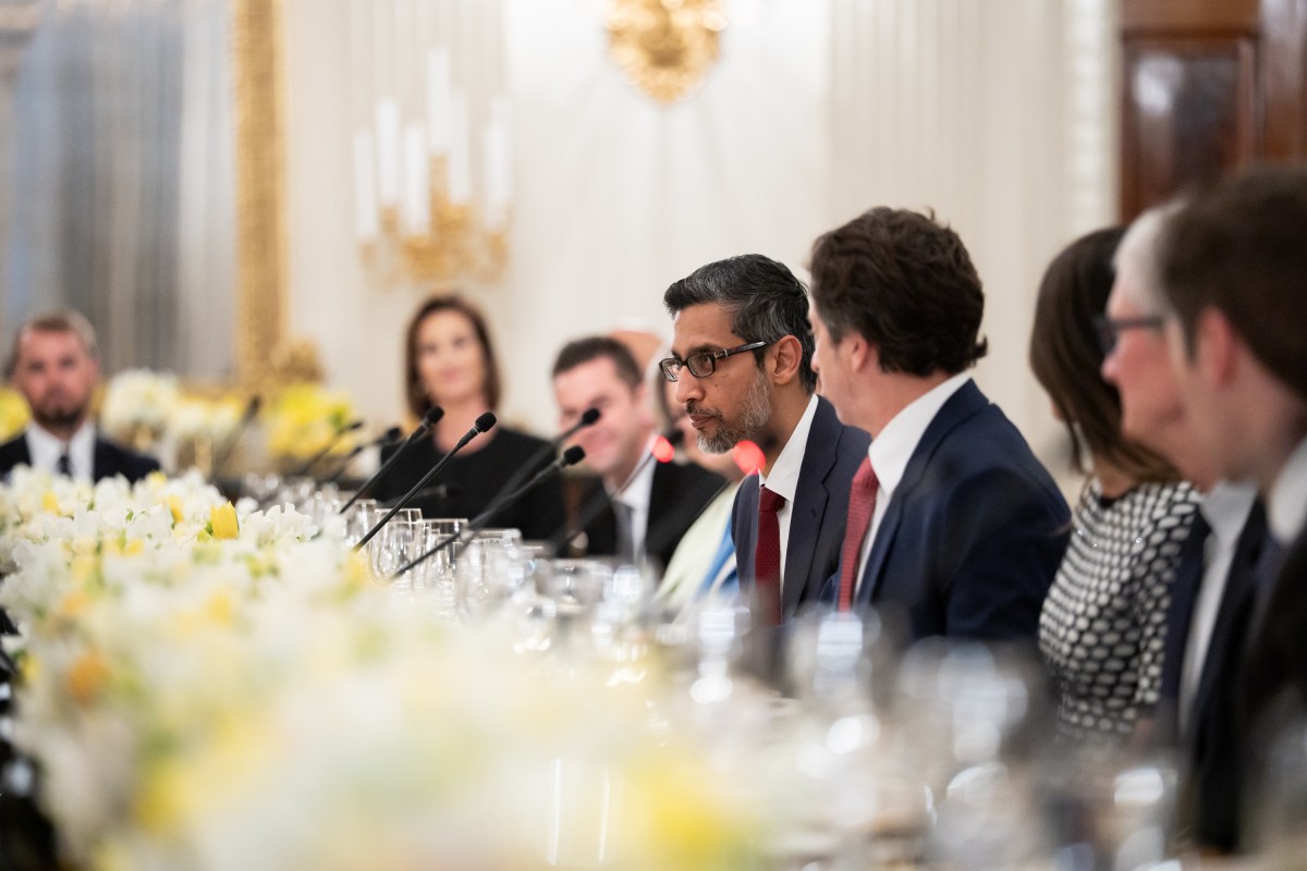 President Donald Trump and First Lady Melania Trump  host business and technology leaders for a dinner in State Dining Room at the White House, Thursday, September 4, 2025. (Official White House Photo by Andrea Hanks)