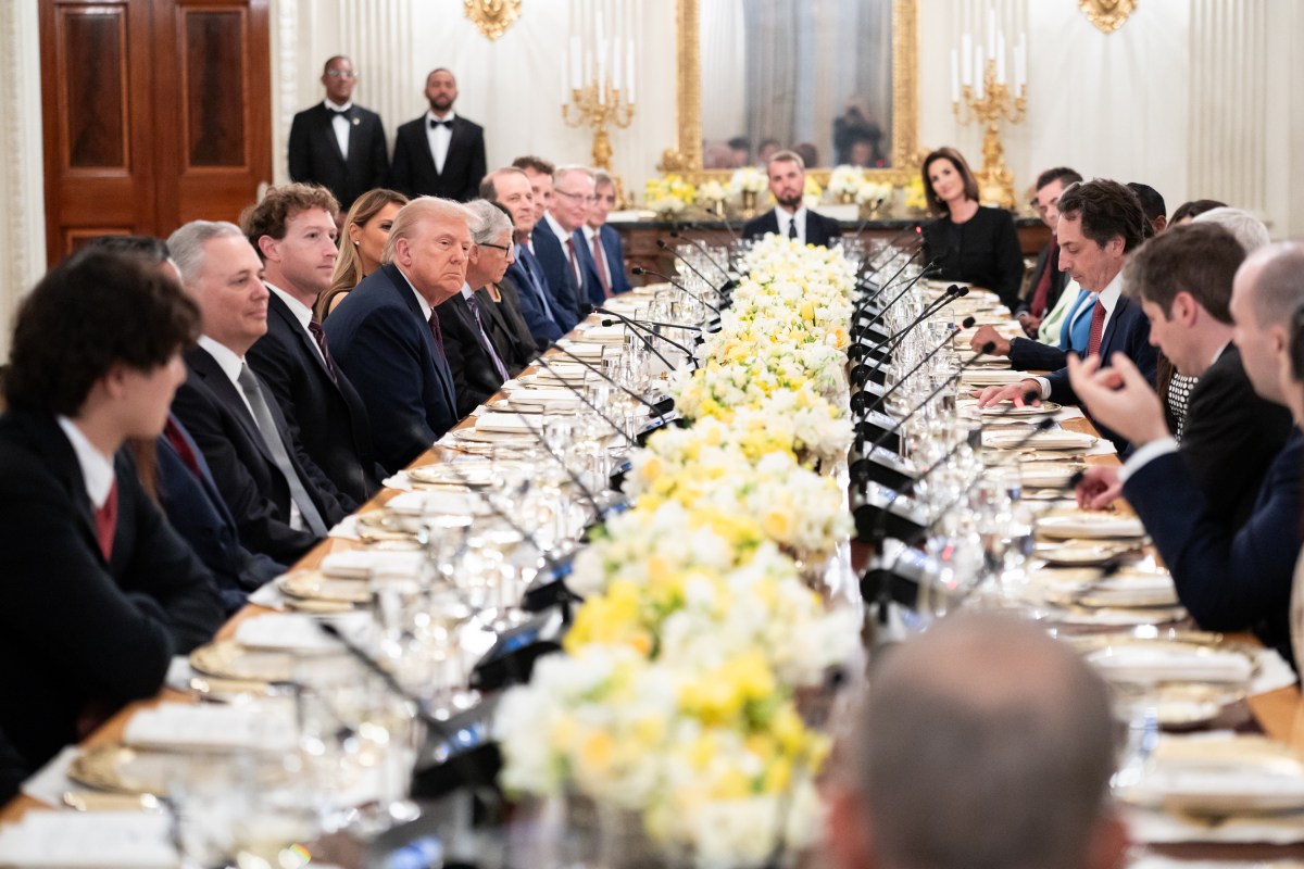President Donald Trump and First Lady Melania Trump  host business and technology leaders for a dinner in State Dining Room at the White House, Thursday, September 4, 2025. (Official White House Photo by Andrea Hanks)