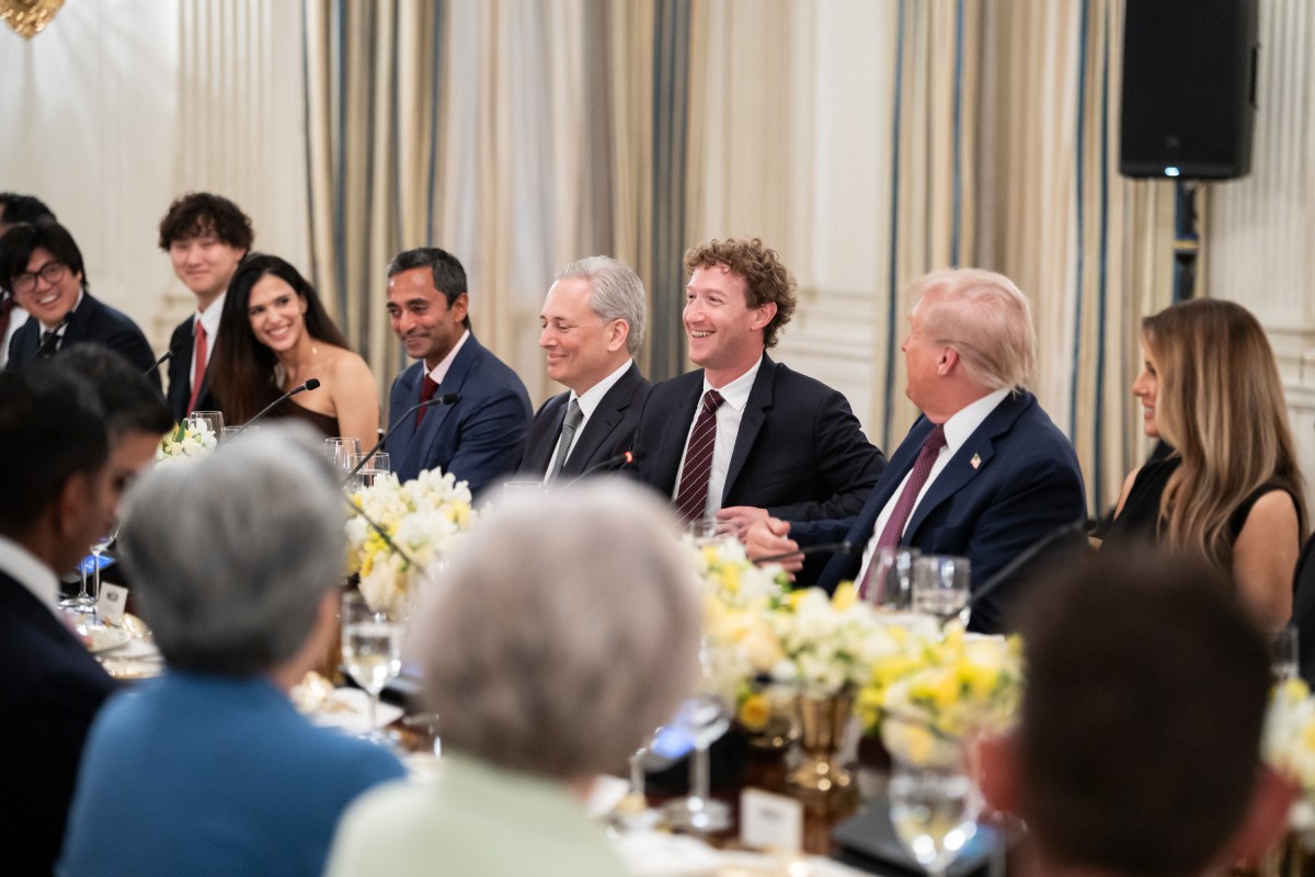 President Donald Trump and First Lady Melania Trump  host business and technology leaders for a dinner in State Dining Room at the White House, Thursday, September 4, 2025. (Official White House Photo by Andrea Hanks)