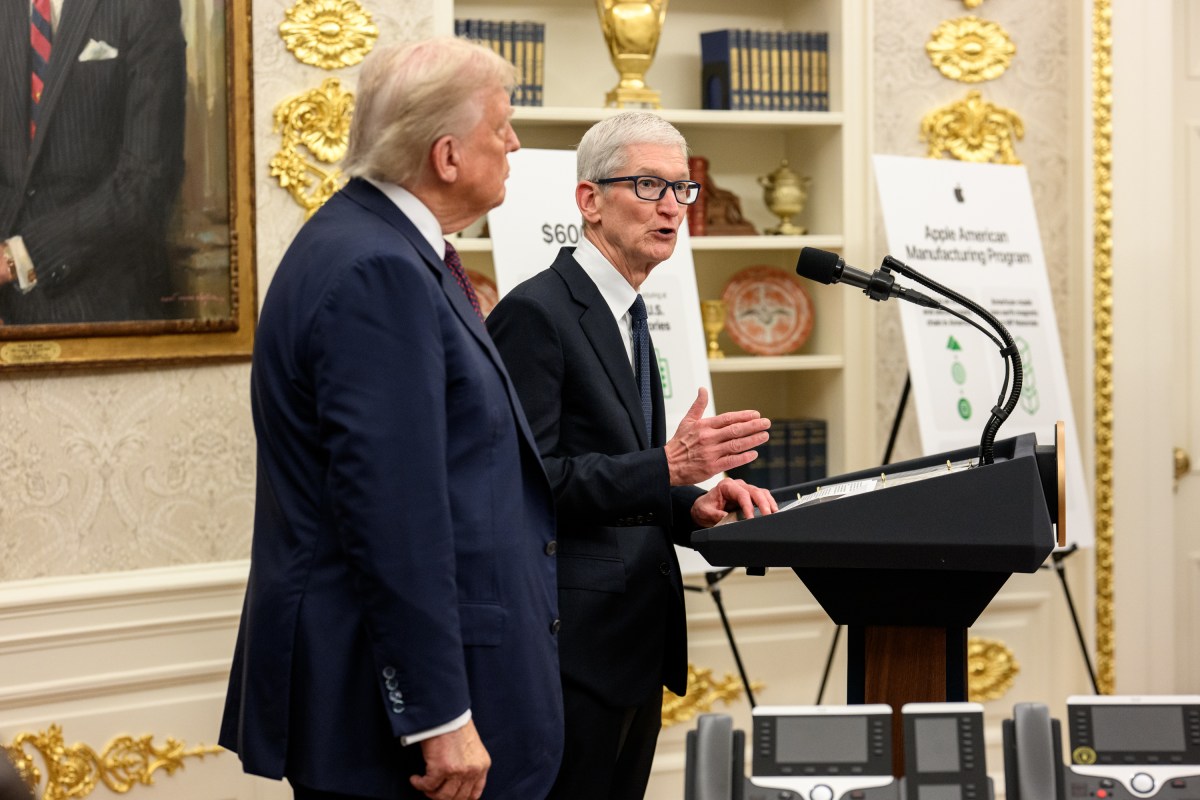 Apple CEO Tim Cook delivers remarks as President Donald Trump looks on, announcing a $100 billion investment in the U.S., Wednesday, August 6, 2025, in the Oval Office. (Official White House Photo by Daniel Torok)