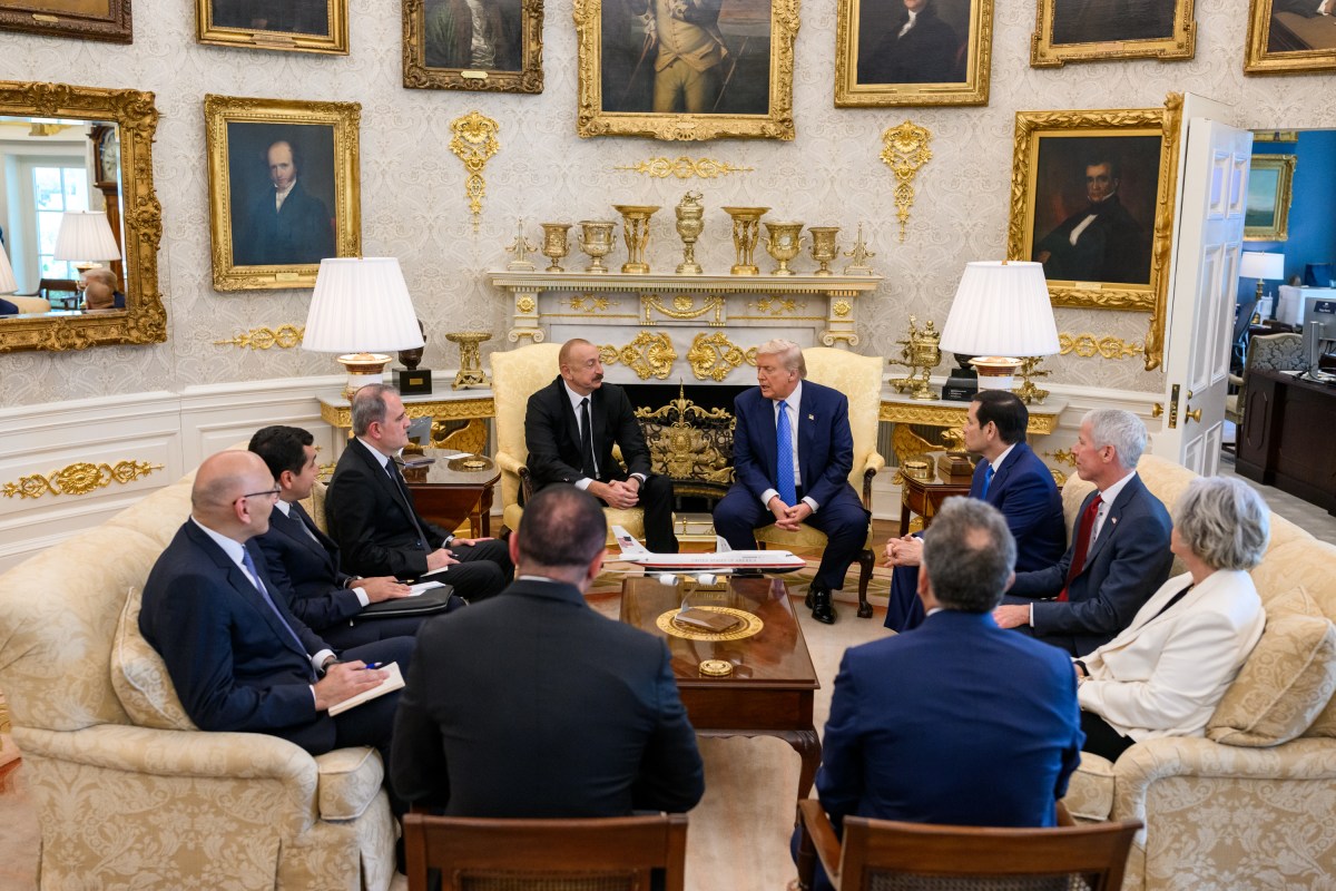President Donald Trump meets with President Ilham Aliyev of Azerbaijan in the Oval Office, Friday, August 8, 2025. (Official White House Photo by Daniel Torok)