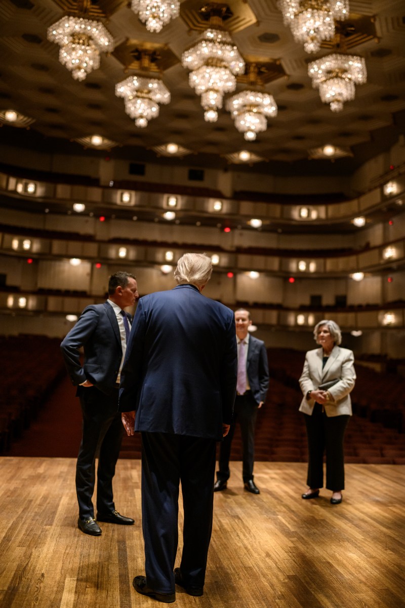 President Donald Trump tours the John F. Kennedy Center for the Performing Arts in Washington, D.C., Wednesday, August 13, 2025. (Official White House Photo by Daniel Torok)