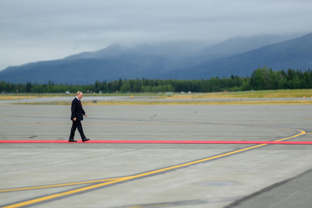 Russian president Vladimir Putin disembarks his plane at Joint Base Elmendorf Richardson in Anchorage, Alaska, Friday, August 15, 2025, before meeting with President Donald Trump. (Official White House Photo by Daniel Torok)