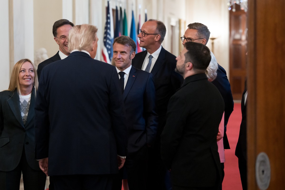 President Donald Trump hosts a multilateral meeting with President Volodymyr Zelenskyy of Ukraine and European leaders, Monday, August 18, 2025, in the East Room of the White House. (Official White House Photo by Andrea Hanks)