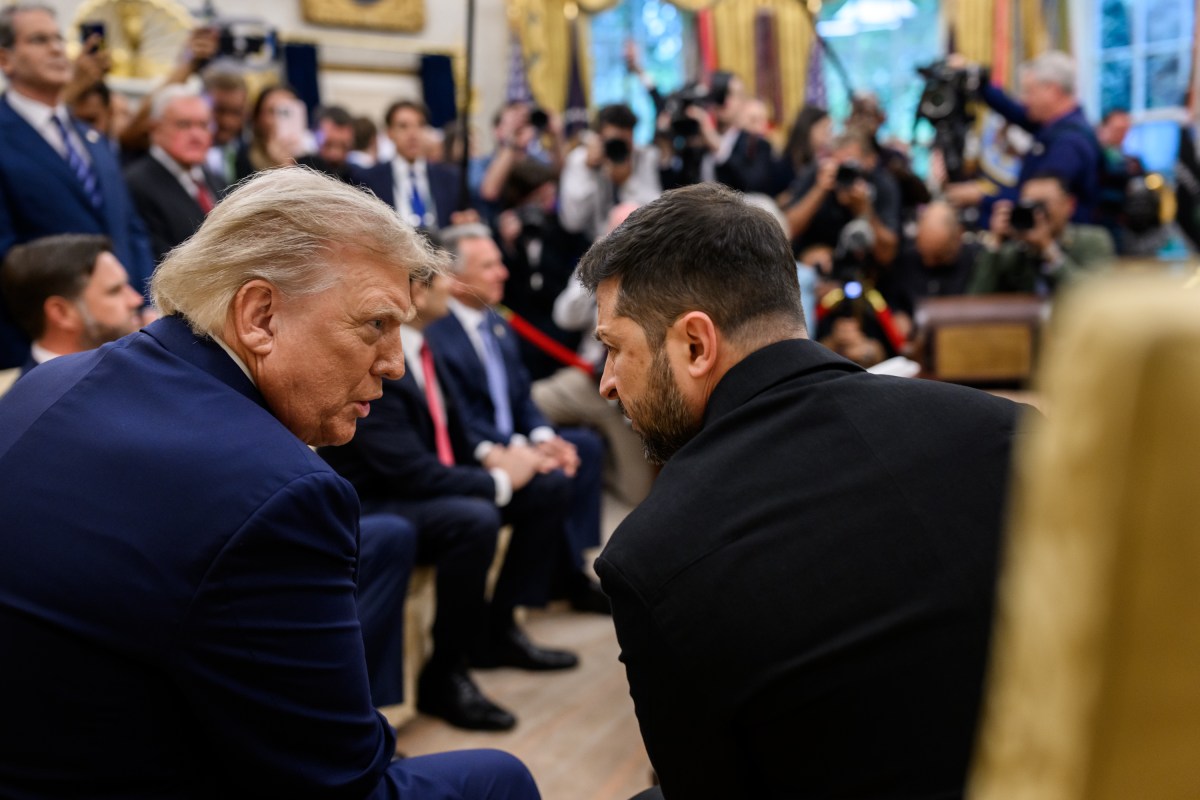 President Donald Trump participates in a bilateral meeting with President Volodymyr Zelenskyy of Ukraine, Monday, August 18, 2025, in the Oval Office. (Official White House Photo by Daniel Torok)
