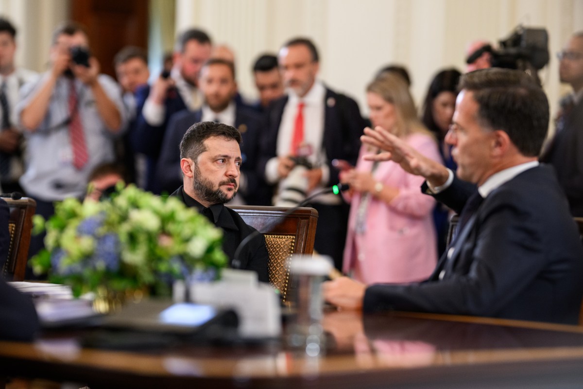 President Donald Trump hosts a multilateral meeting with President Volodymyr Zelenskyy of Ukraine and European leaders, Monday, August 18, 2025, in the East Room of the White House. (Official White House Photo by Daniel Torok)