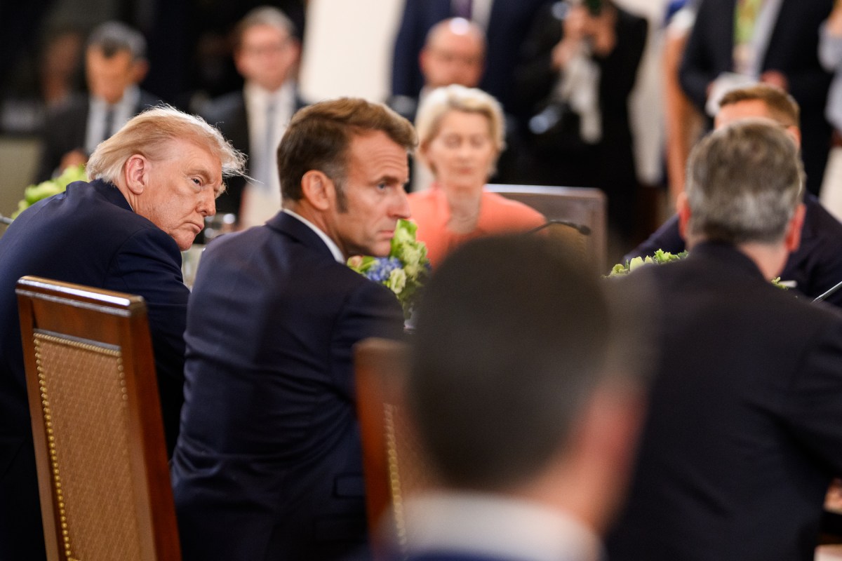 President Donald Trump hosts a multilateral meeting with President Volodymyr Zelenskyy of Ukraine and European leaders, Monday, August 18, 2025, in the East Room of the White House. (Official White House Photo by Daniel Torok)