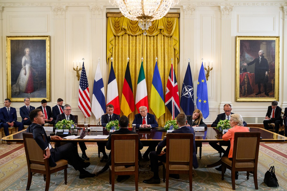 President Donald Trump hosts a multilateral meeting with President Volodymyr Zelenskyy of Ukraine and European leaders, Monday, August 18, 2025, in the East Room of the White House. (Official White House Photo by Daniel Torok)