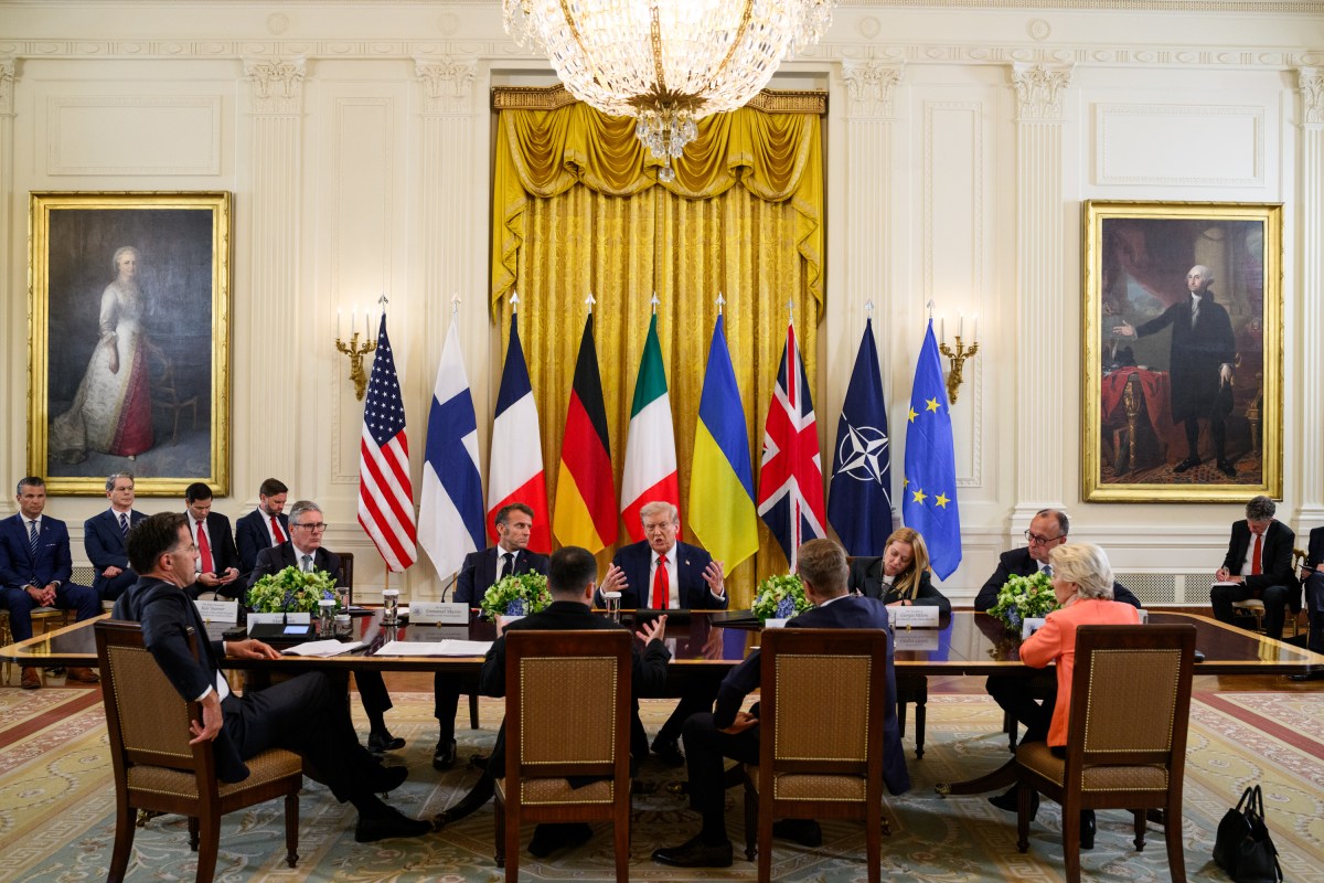 President Donald Trump hosts a multilateral meeting with President Volodymyr Zelenskyy of Ukraine and European leaders, Monday, August 18, 2025, in the East Room of the White House. (Official White House Photo by Daniel Torok)