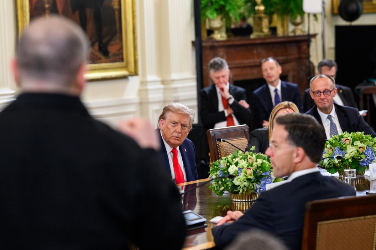 President Donald Trump hosts a multilateral meeting with President Volodymyr Zelenskyy of Ukraine and European leaders, Monday, August 18, 2025, in the East Room of the White House. (Official White House Photo by Daniel Torok)