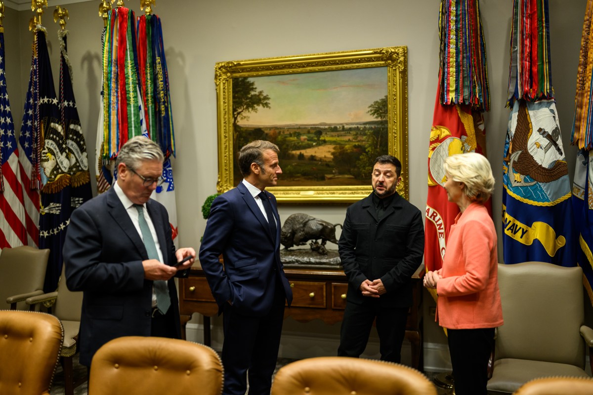 U.K. Prime Minister Keir Starmer, French President Emmanuel Macron, Ukrainian President Volodymyr Zelenskyy, and European Commission President Ursula von der Leyen wait in the Roosevelt Room as President Donald Trump makes a call with Russian President Vladimir Putin in the Oval Office, Monday, August 18, 2025. (Official White House Photo by Daniel Torok)