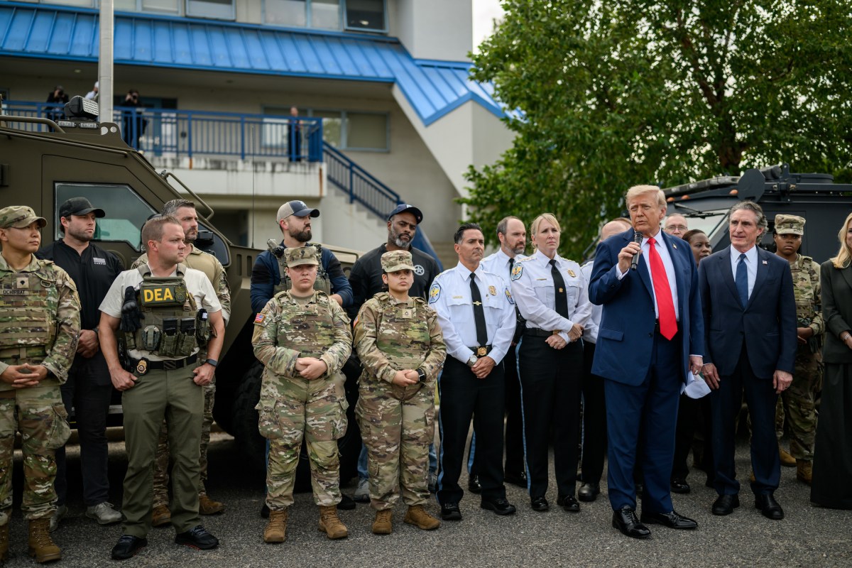 President Donald Trump delivers remarks to law enforcement and members of the National Guard at the U.S. Park Police Anacostia Operations Facility, Thursday, August 21, 2025, in Washington, D.C. (Official White House Photo by Daniel Torok)