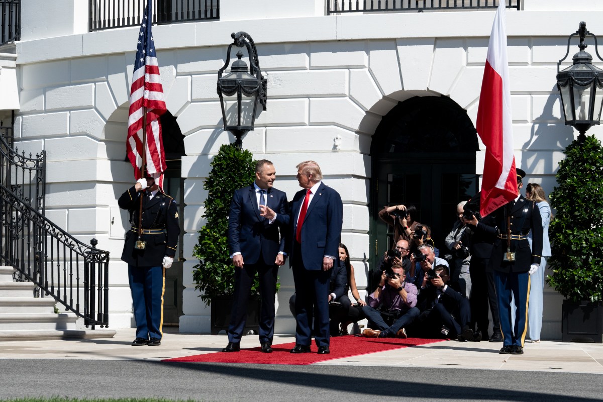 F-35 and F-16 fighter jets perform a flyover at the White House in honor of the visit of President Karol Nawrocki of the Republic of Poland, Wednesday, September 3, 2025. A single F-16 jet flew above in a “missing man” formation as a tribute to a Polish AirForce officer who died during a training exercise the previous week. (Official White House Photo by Andrea Hanks)