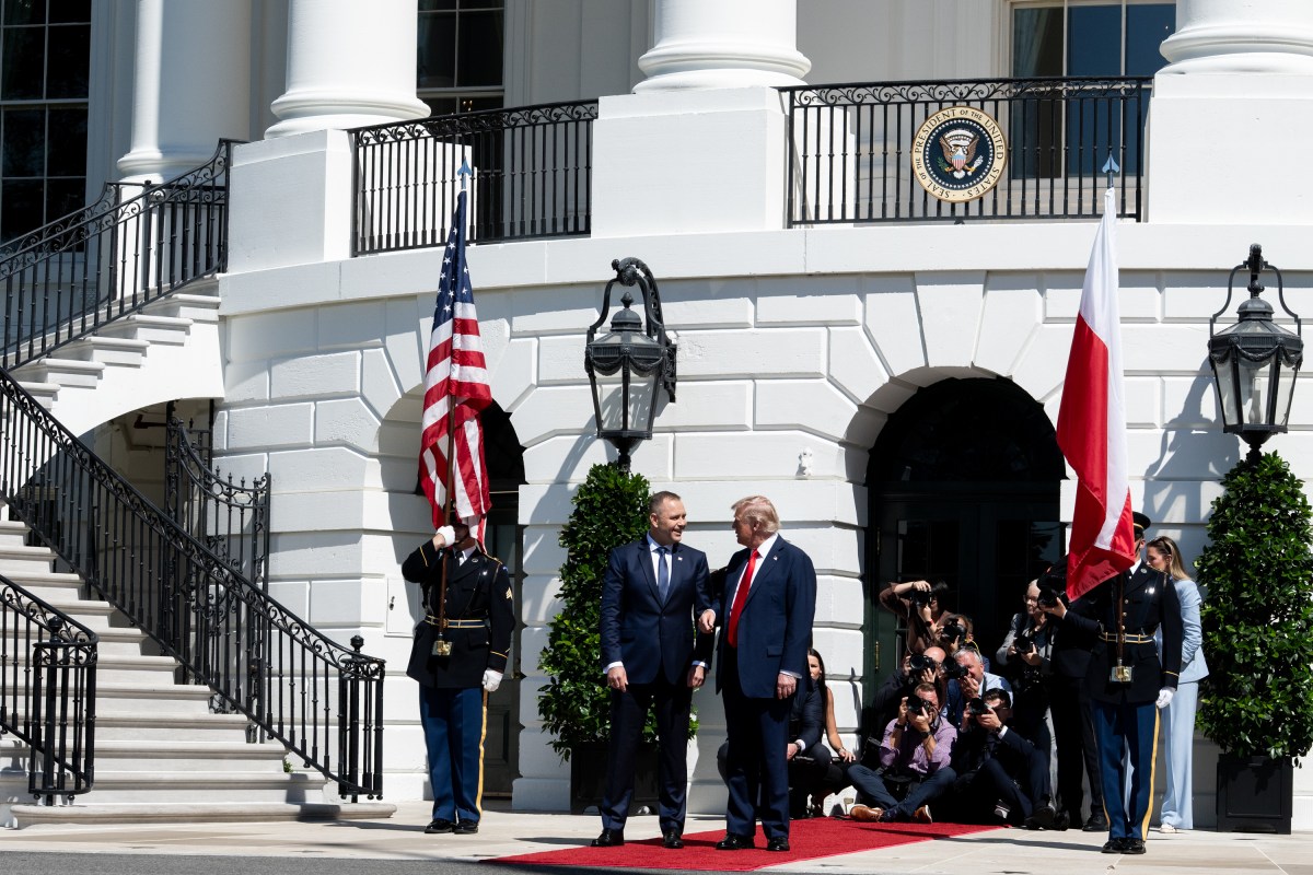F-35 and F-16 fighter jets perform a flyover at the White House in honor of the visit of President Karol Nawrocki of the Republic of Poland, Wednesday, September 3, 2025. A single F-16 jet flew above in a “missing man” formation as a tribute to a Polish AirForce officer who died during a training exercise the previous week. (Official White House Photo by Andrea Hanks)