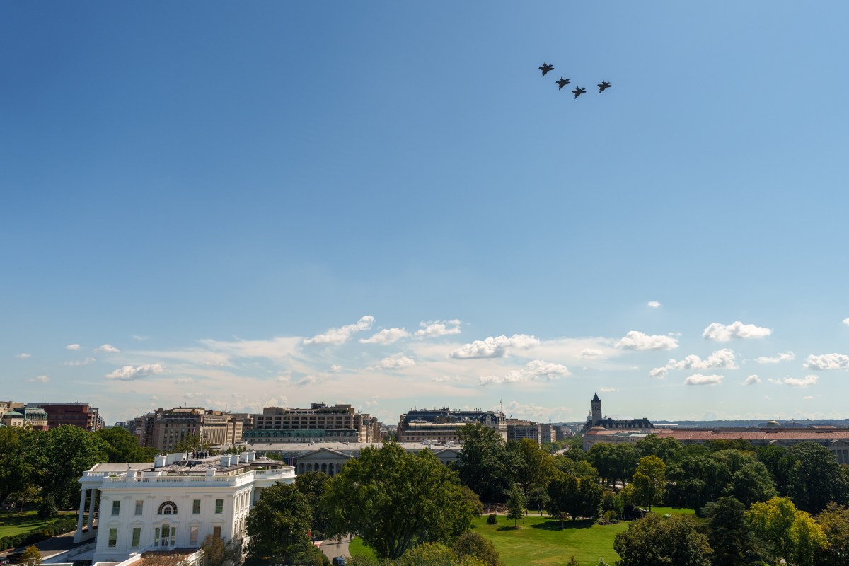 F-35 and F-16 fighter jets perform a flyover at the White House in honor of the visit of President Karol Nawrocki of the Republic of Poland, Wednesday, September 3, 2025. A single F-16 jet flew above in a “missing man” formation as a tribute to a Polish AirForce officer who died during a training exercise the previous week. (Official White House Photo by Abe McNatt)