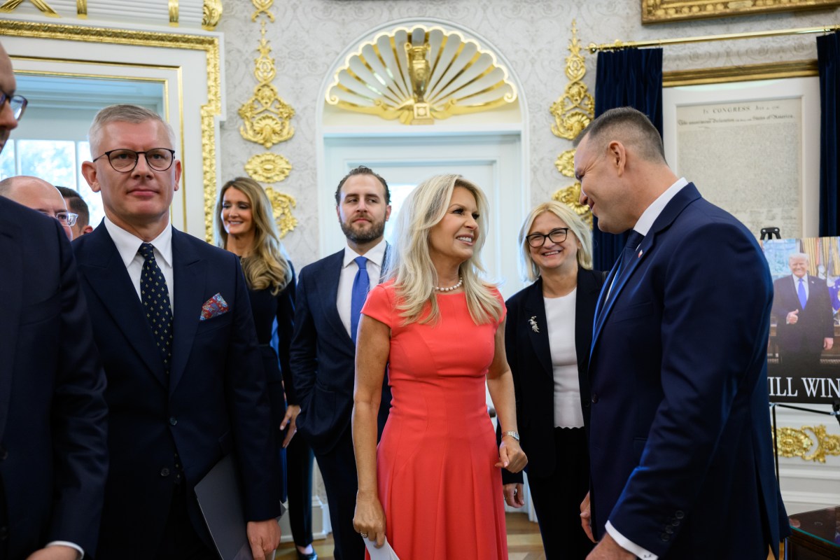 President Donald Trump hosts a bilateral meeting with Polish President Karol Nawrocki, Wednesday, September 3, 2025, in the Oval Office. (Official White House Photo by Joyce N. Boghosian)
