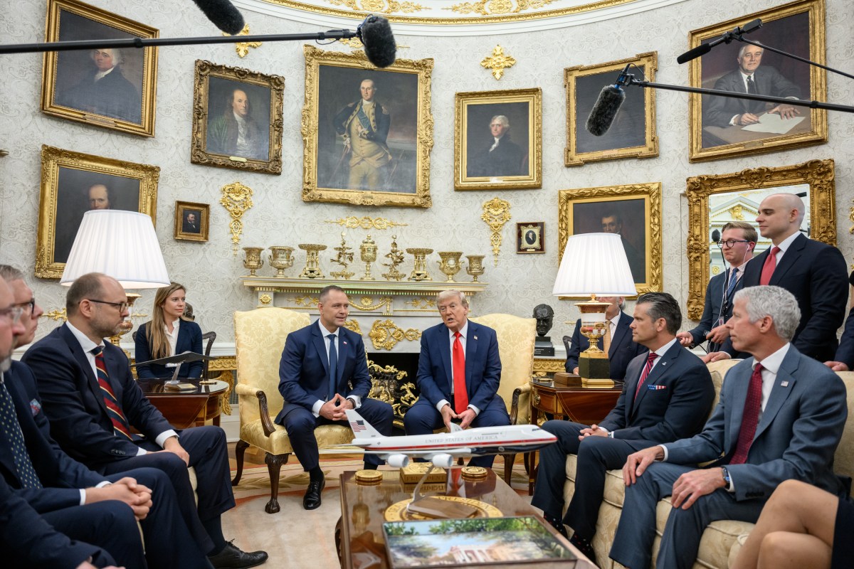 President Donald Trump hosts a bilateral meeting with Polish President Karol Nawrocki, Wednesday, September 3, 2025, in the Oval Office. (Official White House Photo by Joyce N. Boghosian)