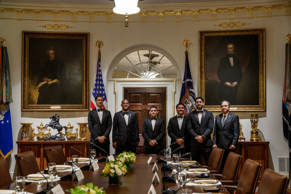 White House Ushers pose for a portrait in the Cabinet Room before President Donald Trump’s bilateral lunch with Polish President Karol Nawrocki, Wednesday, September 3, 2025. (Official White House Photo by Molly Riley)