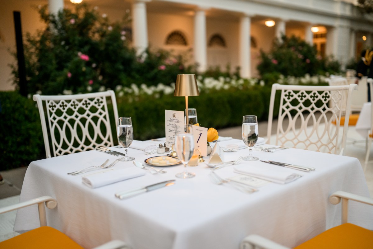 President Donald Trump hosts a dinner in the newly renovated White House Rose Garden, Friday, September 5, 2025. (Official White House Photo by Daniel Torok)