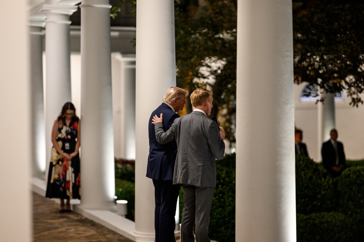 President Donald Trump hosts a dinner in the newly renovated White House Rose Garden, Friday, September 5, 2025. (Official White House Photo by Daniel Torok)