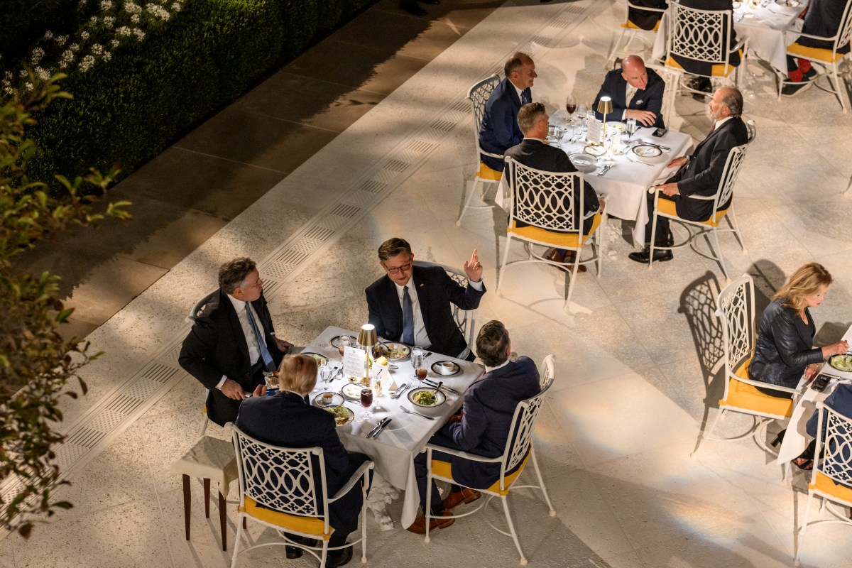 President Donald Trump hosts a dinner in the newly renovated White House Rose Garden, Friday, September 5, 2025. (Official White House Photo by Daniel Torok)