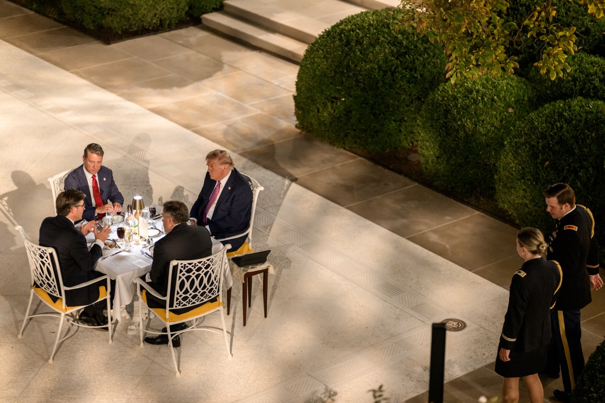 President Donald Trump hosts a dinner in the newly renovated White House Rose Garden, Friday, September 5, 2025. (Official White House Photo by Daniel Torok)