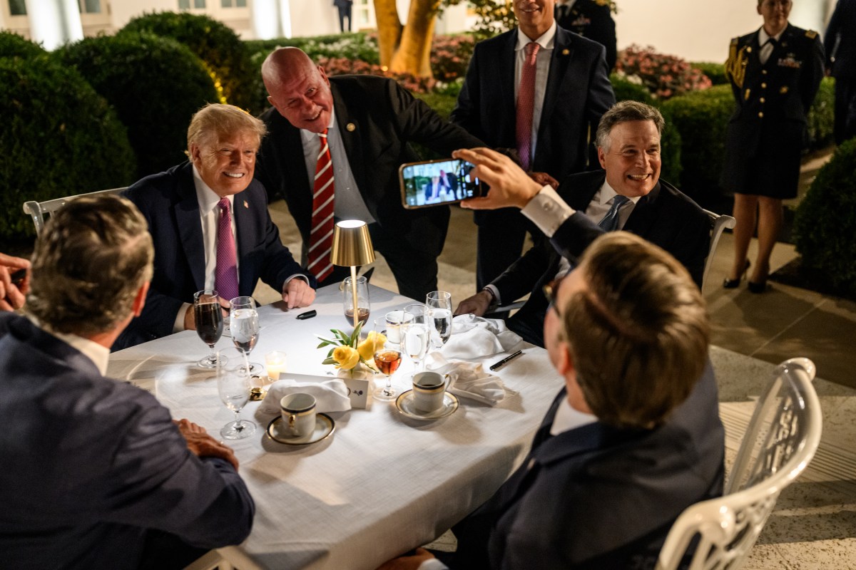 President Donald Trump hosts a dinner in the newly renovated White House Rose Garden, Friday, September 5, 2025. (Official White House Photo by Daniel Torok)