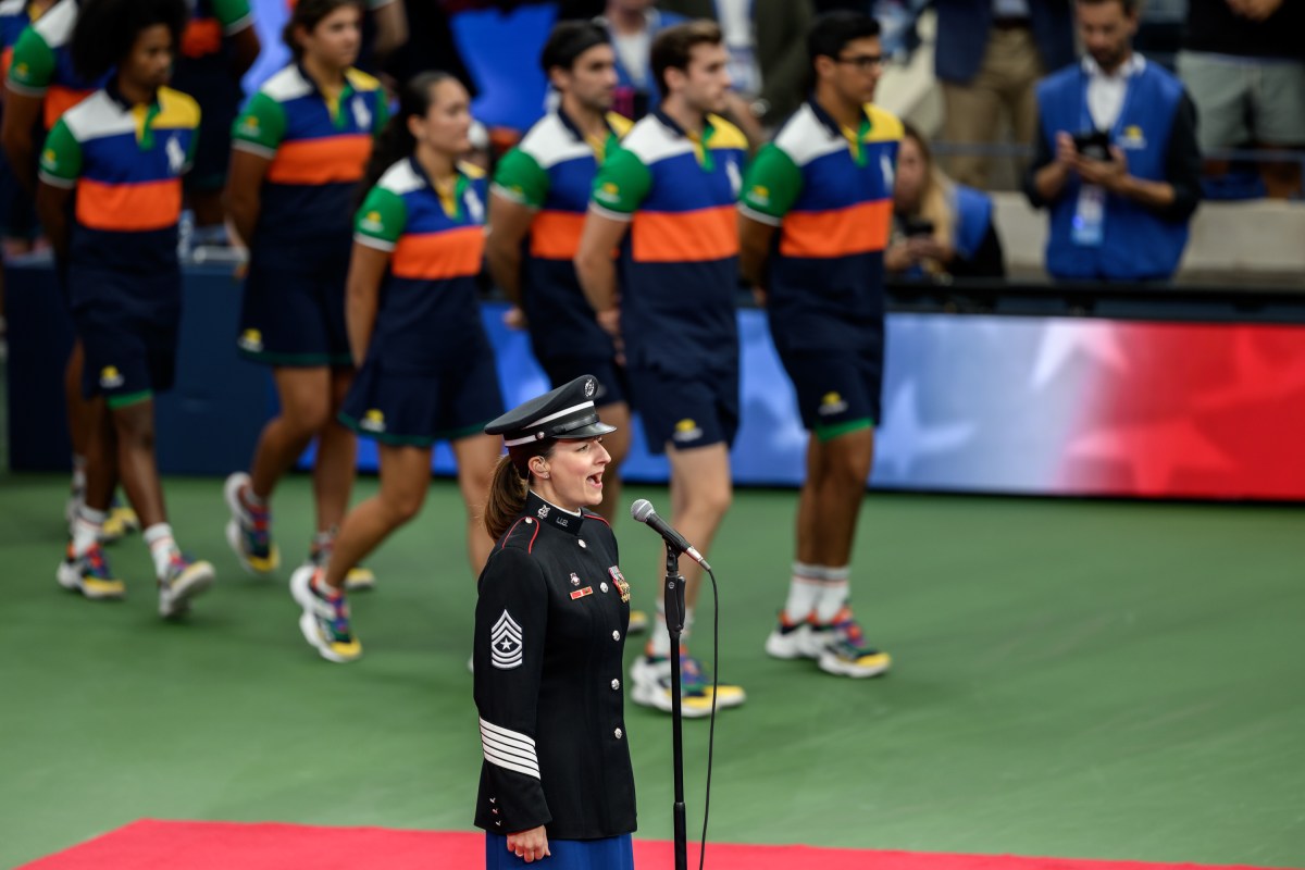 President Donald Trump, Attorney General Pam Bondi, Arabella Kushner, Jared Kushner, Chief of Staff Susie Wiles, Secretary of the Treasury Scott Bessent, and others stand for the National Anthem at Billie Jean King National Tennis Center in Flushing Meadows, New York, Sunday, September 7, 2025, before the U.S. Open Men’s Championship. (Official White House Photo by Daniel Torok)