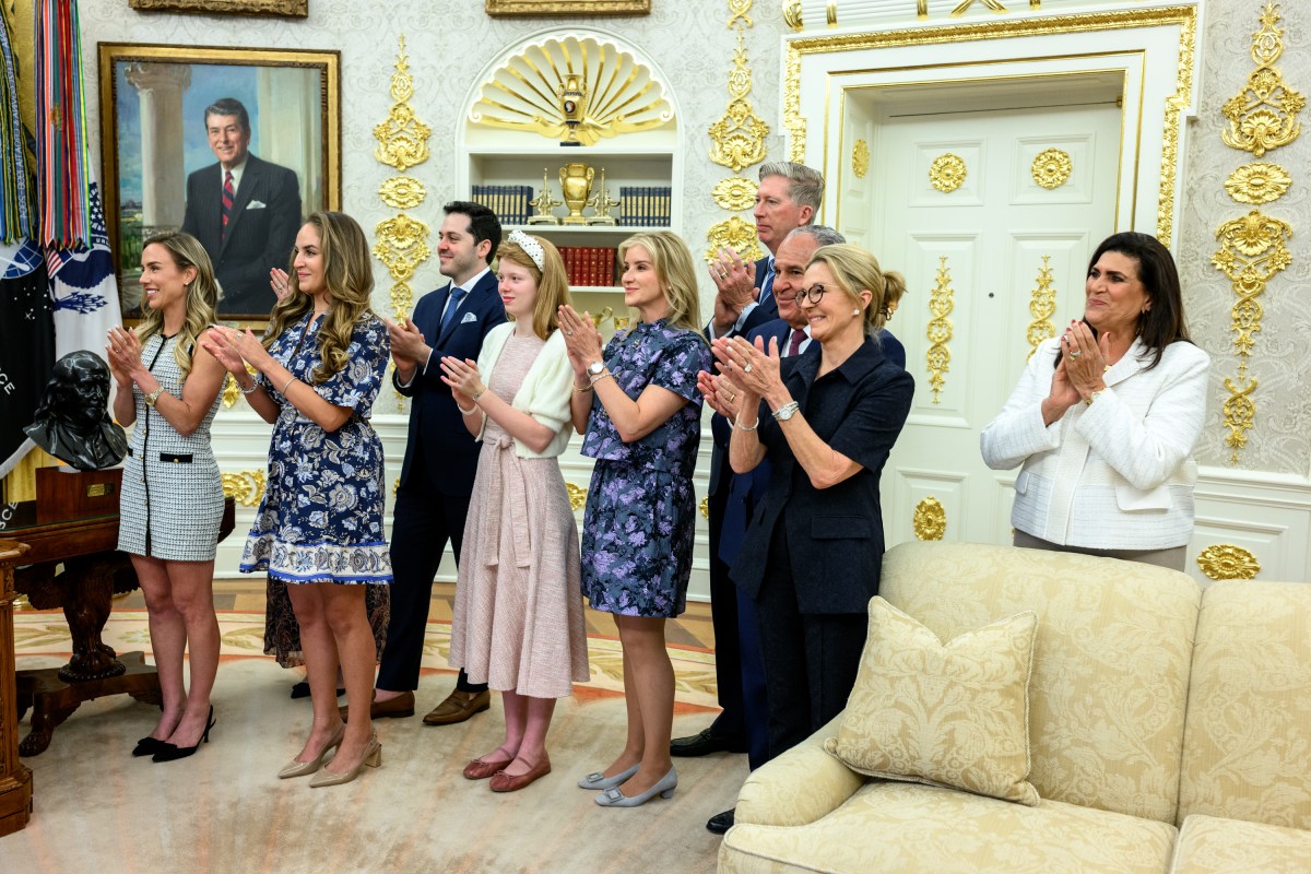 President Donald Trump participates in the swearing-in ceremony for U.S. Ambassador to Portugal John Arrigo, Tuesday, September 9, 2025, in the Oval Office. (Official White House Photo by Daniel Torok)