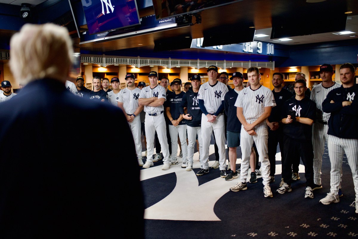 President Donald Trump greets players and coaches with the New York Yankees baseball team, Thursday, September 11, 2025, before a Yankees-Tigers game at Yankee Stadium in the Bronx, New York. (Official White House Photo by Daniel Torok)