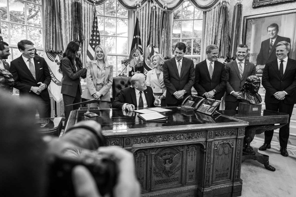 President Donald Trump delivers remarks before signing a Presidential Memorandum that will deploy the National Guard to Memphis, Tennessee, to establish the “Memphis Safe Task Force,” Monday, September 15, 2025, in the Oval Office. (Official White House Photo by Molly Riley)