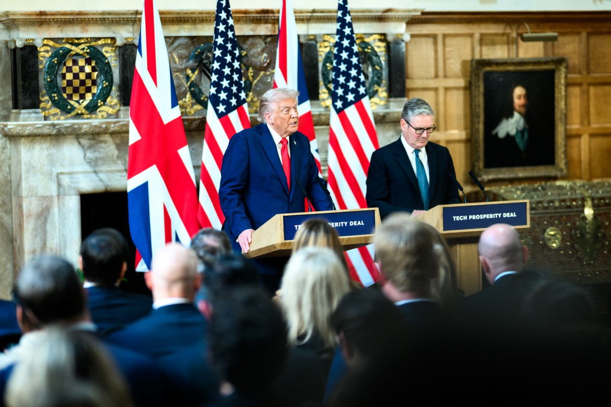 President Donald Trump participates in a joint press conference with Prime Minister Keir Starmer at Chequers, the prime minister’s house in Buckinghamshire, England, on Thursday, September 18, 2025. (Official White House Photo by Daniel Torok)