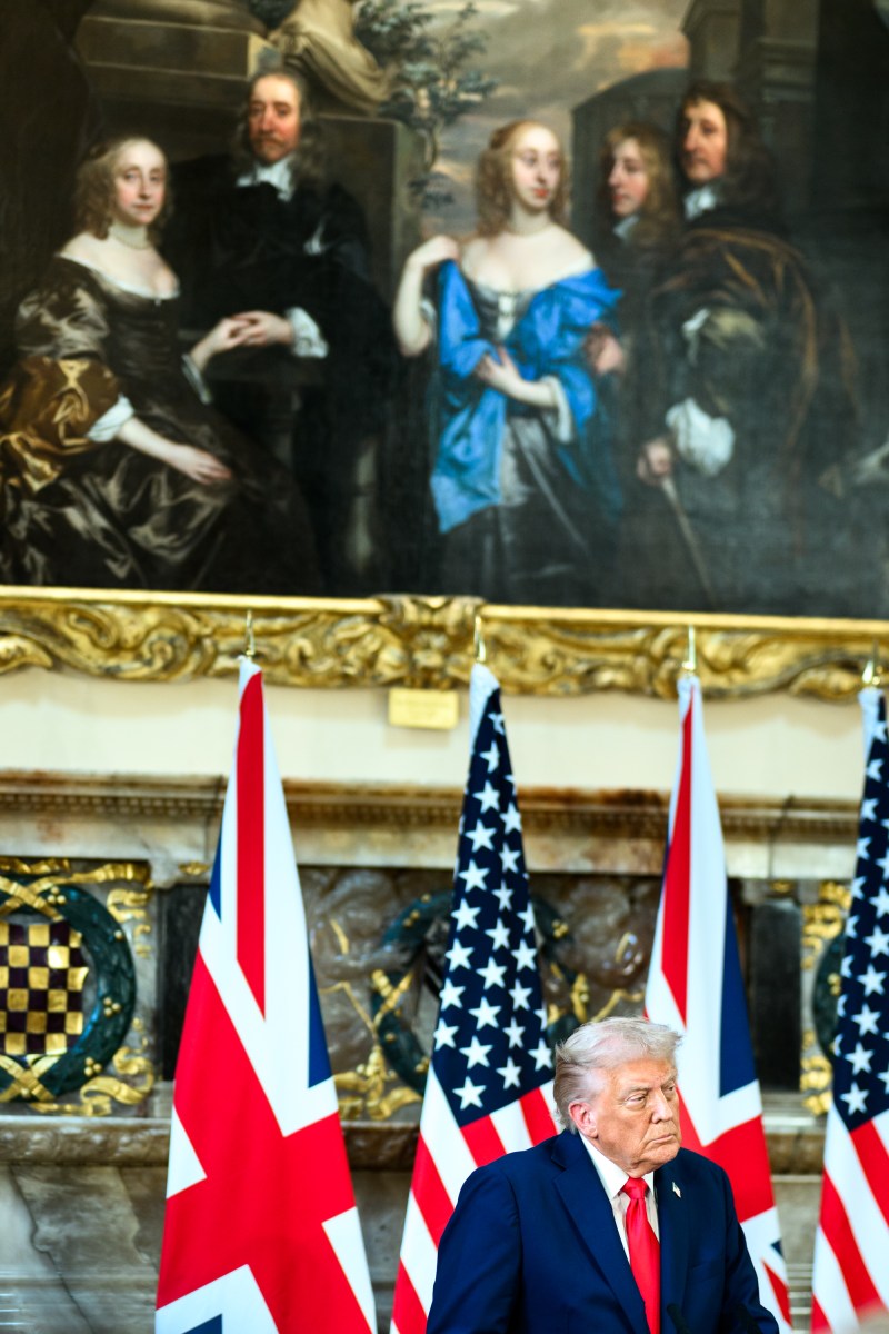 President Donald Trump participates in a joint press conference with Prime Minister Keir Starmer at Chequers, the prime minister’s house in Buckinghamshire, England, on Thursday, September 18, 2025. (Official White House Photo by Daniel Torok)