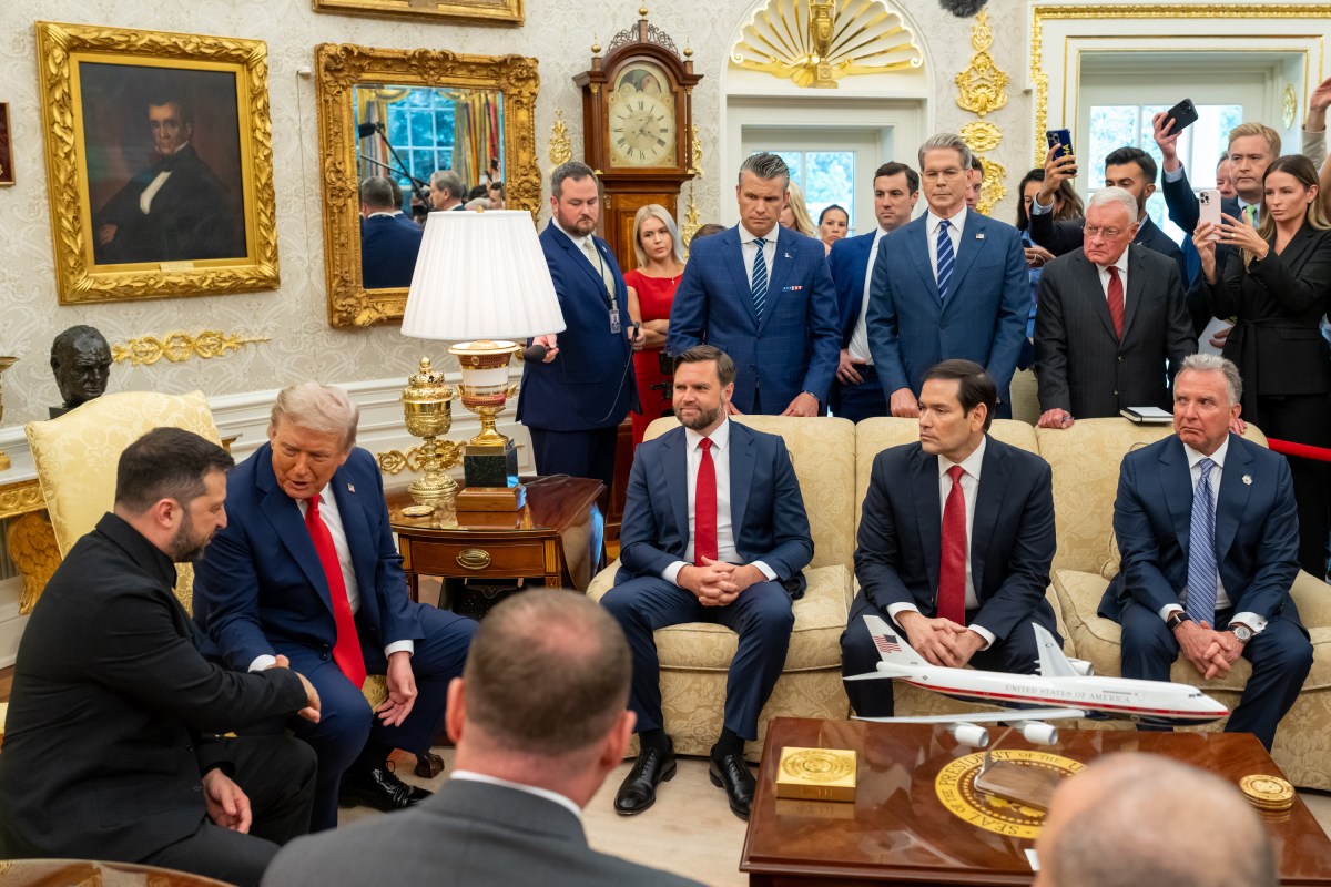 President Donald Trump participates in a bilateral meeting with President Volodymyr Zelenskyy of Ukraine, Monday, August 18, 2025, in the Oval Office. Vice President JD Vance attends. (Official White House Photo by Emily J. Higgins.)