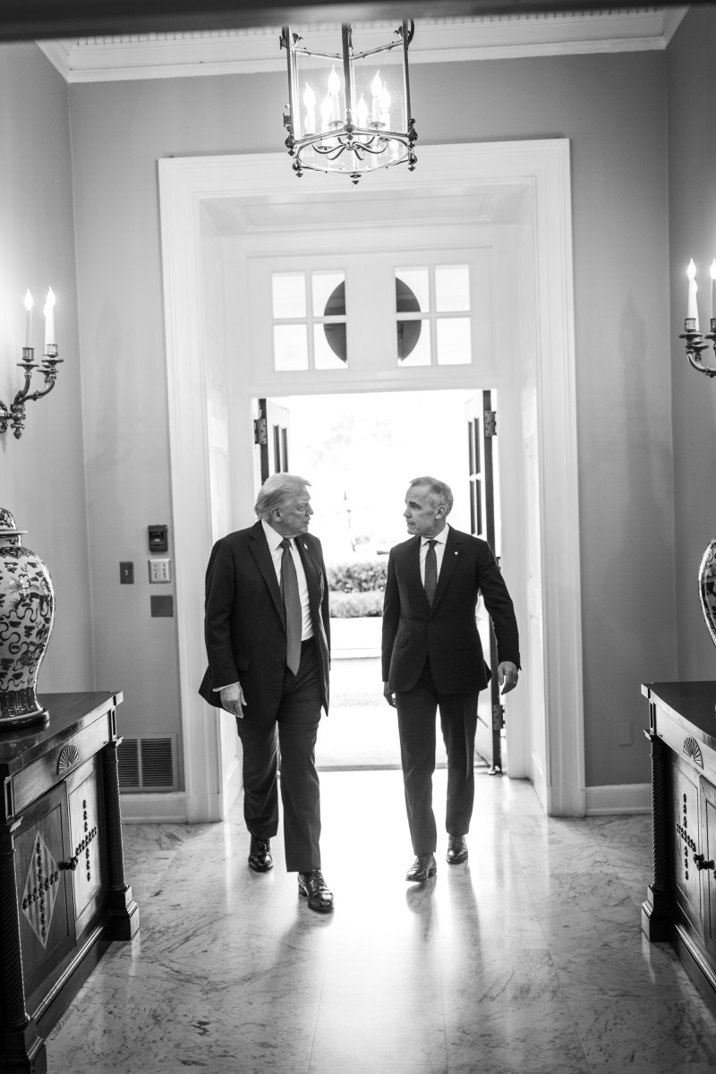 President Donald Trump greets Canadian Prime Minister Mark Carney at the West Wing Lobby of the White House, Tuesday, October 7, 2025. (Official White House Photo by Daniel Torok)