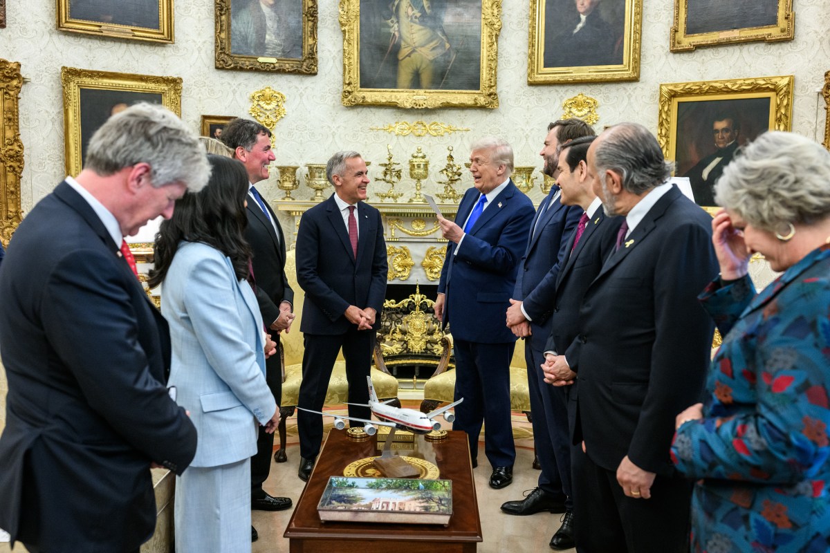 President Donald Trump meets with Canadian Prime Minister Mark Carney, Tuesday, October 7, 2025, in the Oval Office. (Official White House Photo by Daniel Torok)