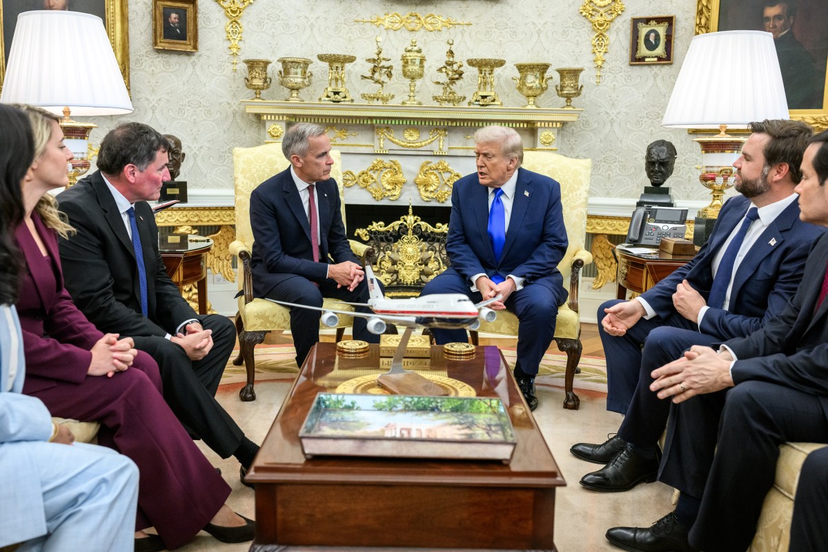 President Donald Trump meets with Canadian Prime Minister Mark Carney, Tuesday, October 7, 2025, in the Oval Office. (Official White House Photo by Daniel Torok)