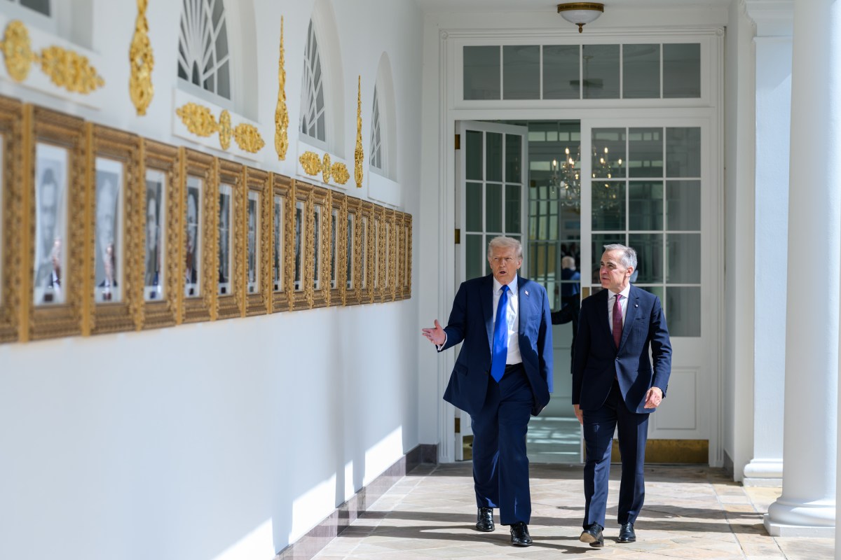President Donald Trump and Canadian Prime Minister Mark Carney walk on the West Colonnade after their meeting, Tuesday, October 7, 2025. (Official White House Photo by Daniel Torok)