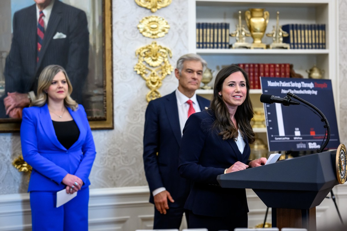 President Donald Trump delivers remarks regarding access to fertility drugs alongside HHS Secretary Robert F. Kennedy, Jr., Secretary of Commerce Howard Lutnick, CMMS Administrator Dr. Mehmet Oz, Secretary of Labor Lori Chavez-DeRemer Rep. Katie Britt (R-AL) and guests, Thursday, October 16, 2025, in the Oval Office.(Official White House Photo by Molly Riley)
