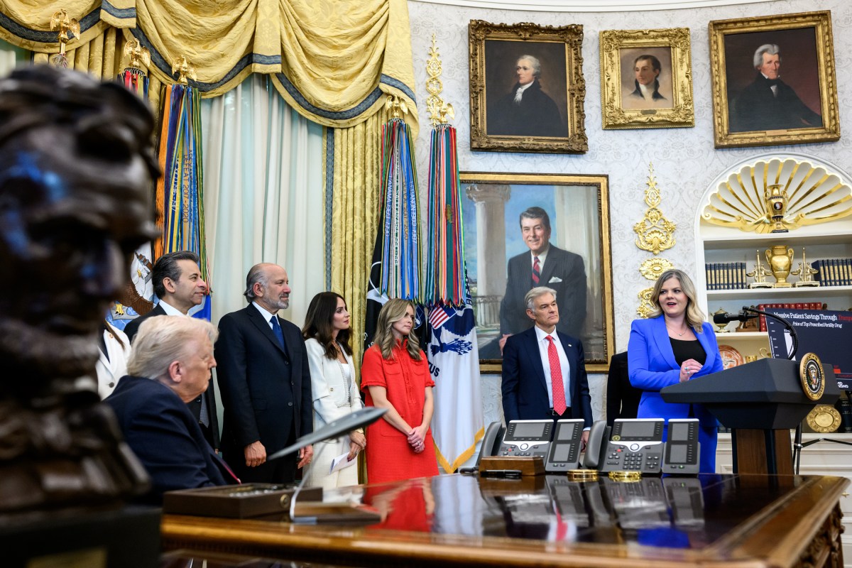 President Donald Trump delivers remarks regarding access to fertility drugs alongside HHS Secretary Robert F. Kennedy, Jr., Secretary of Commerce Howard Lutnick, CMMS Administrator Dr. Mehmet Oz, Secretary of Labor Lori Chavez-DeRemer Rep. Katie Britt (R-AL) and guests, Thursday, October 16, 2025, in the Oval Office.(Official White House Photo by Molly Riley)