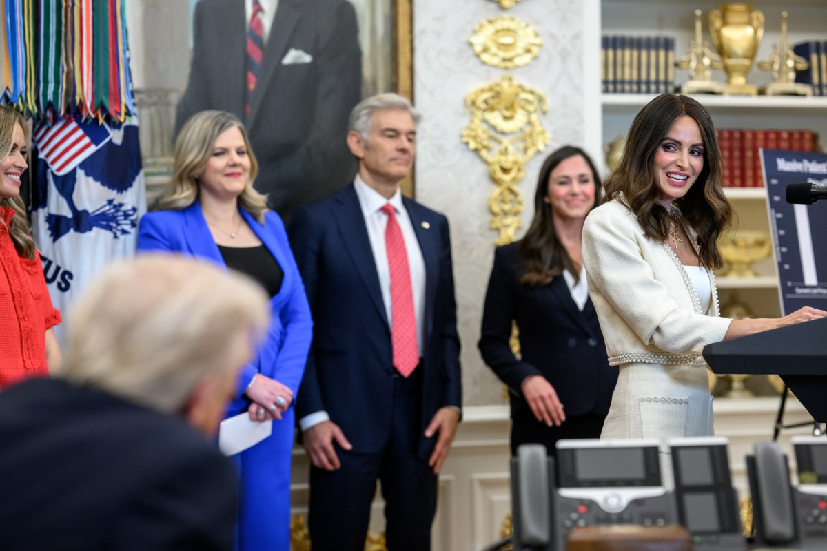 President Donald Trump delivers remarks regarding access to fertility drugs alongside HHS Secretary Robert F. Kennedy, Jr., Secretary of Commerce Howard Lutnick, CMMS Administrator Dr. Mehmet Oz, Secretary of Labor Lori Chavez-DeRemer Rep. Katie Britt (R-AL) and guests, Thursday, October 16, 2025, in the Oval Office.(Official White House Photo by Molly Riley)
