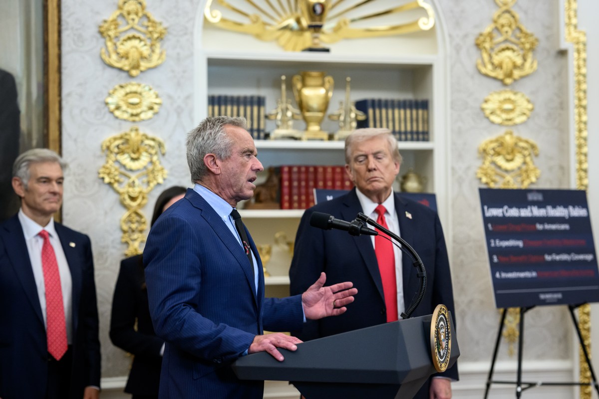 President Donald Trump delivers remarks regarding access to fertility drugs alongside HHS Secretary Robert F. Kennedy, Jr., Secretary of Commerce Howard Lutnick, CMMS Administrator Dr. Mehmet Oz, Secretary of Labor Lori Chavez-DeRemer Rep. Katie Britt (R-AL) and guests, Thursday, October 16, 2025, in the Oval Office.(Official White House Photo by Molly Riley)