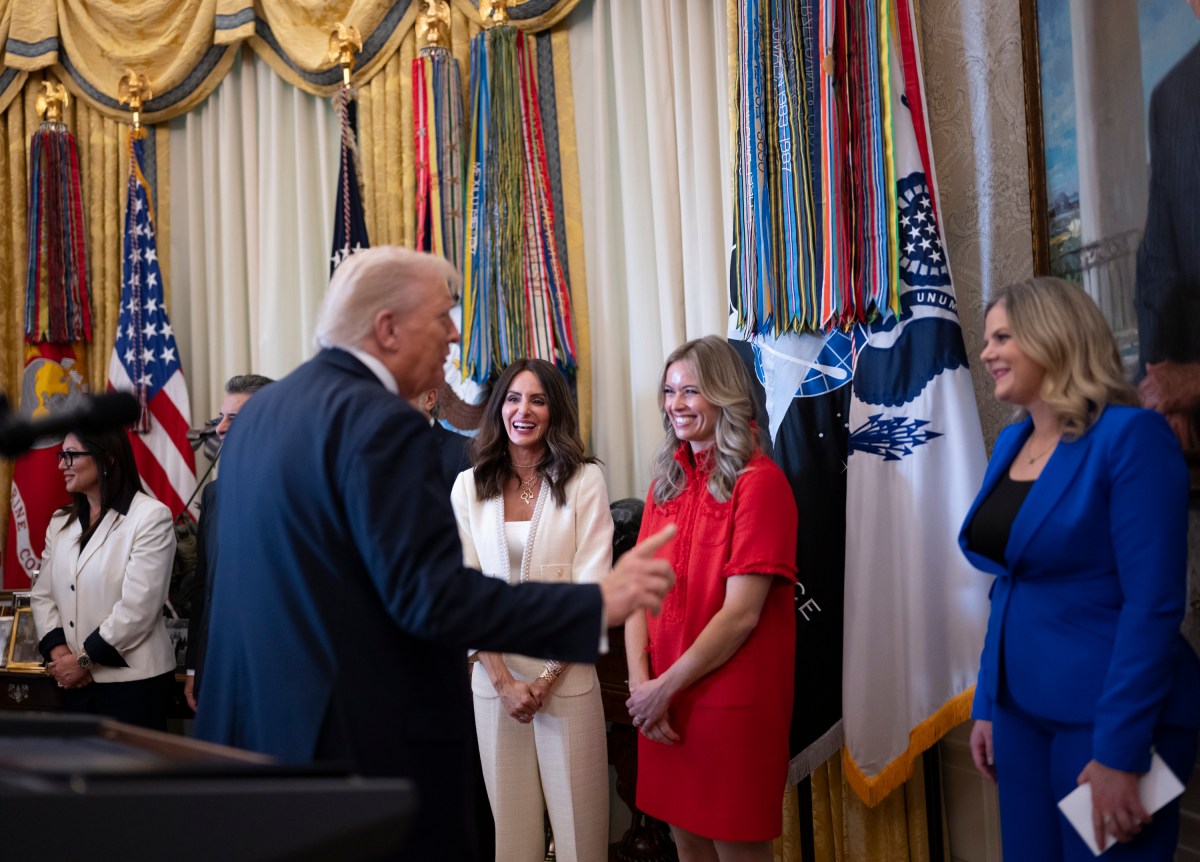 President Donald Trump delivers remarks regarding access to fertility drugs alongside HHS Secretary Robert F. Kennedy, Jr., Secretary of Commerce Howard Lutnick, CMMS Administrator Dr. Mehmet Oz, Secretary of Labor Lori Chavez-DeRemer Rep. Katie Britt (R-AL) and guests, Thursday, October 16, 2025, in the Oval Office.(Official White House Photo by Molly Riley)